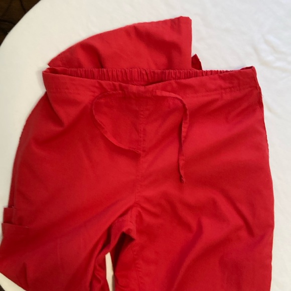Two pairs of scrub bottoms Red and grey drawstring scrubs - Picture 3 of 11